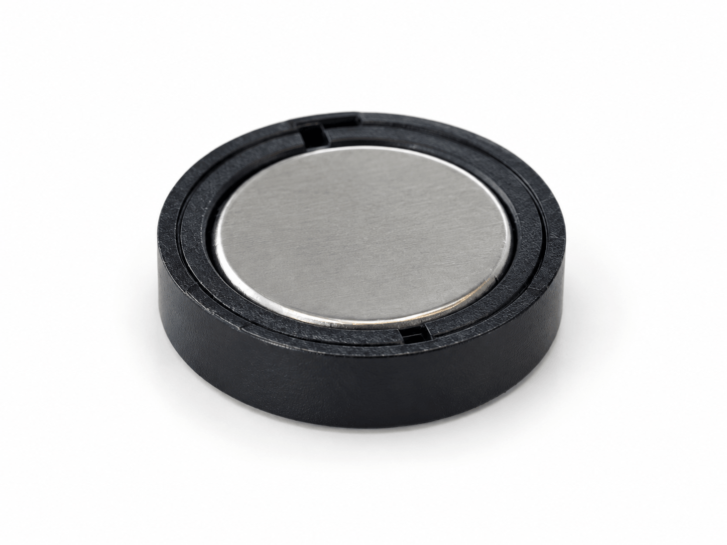 Flat magnetic target_back